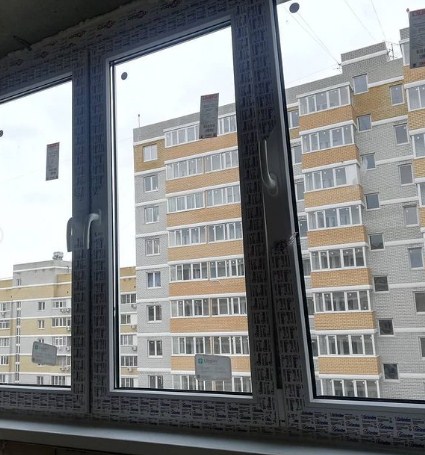 Окна Grunder 60 на балконе - фото 4